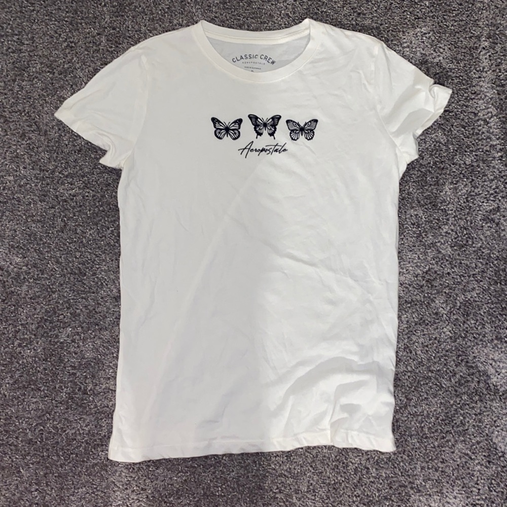 Light weight tee with butterfly’s